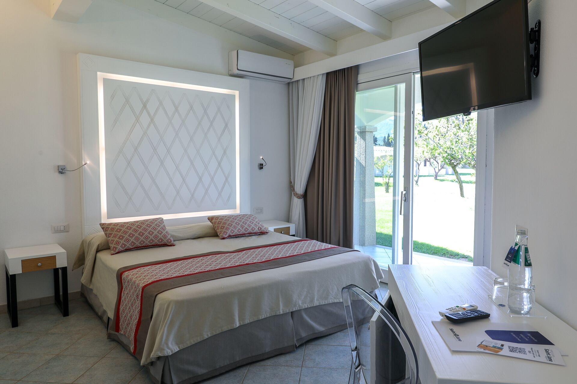 Limone Beach Resort Castiadas Eksteriør billede